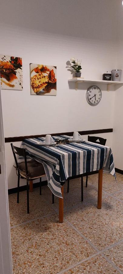 Appartamento In Zona Centrale. 산타마르게리타리구레 외부 사진